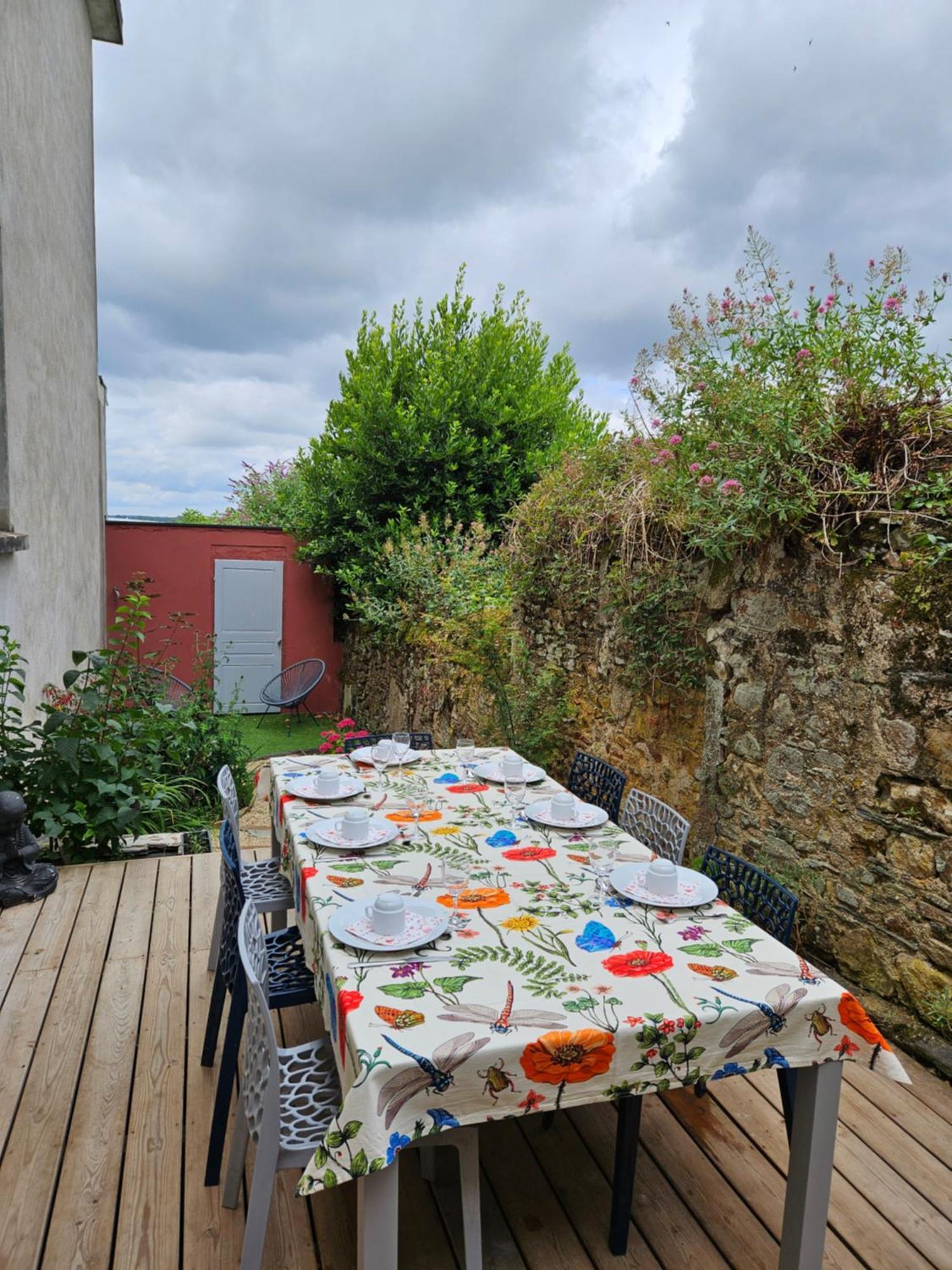 Confidences Escale A Brissac Bed & Breakfast エクステリア 写真